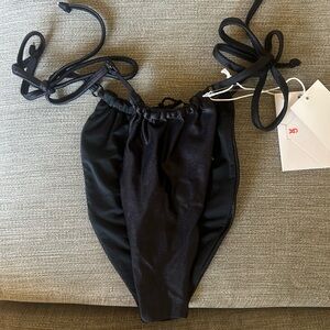Good America. Black Bikini Bottom with Adjustable Ties. Size 0